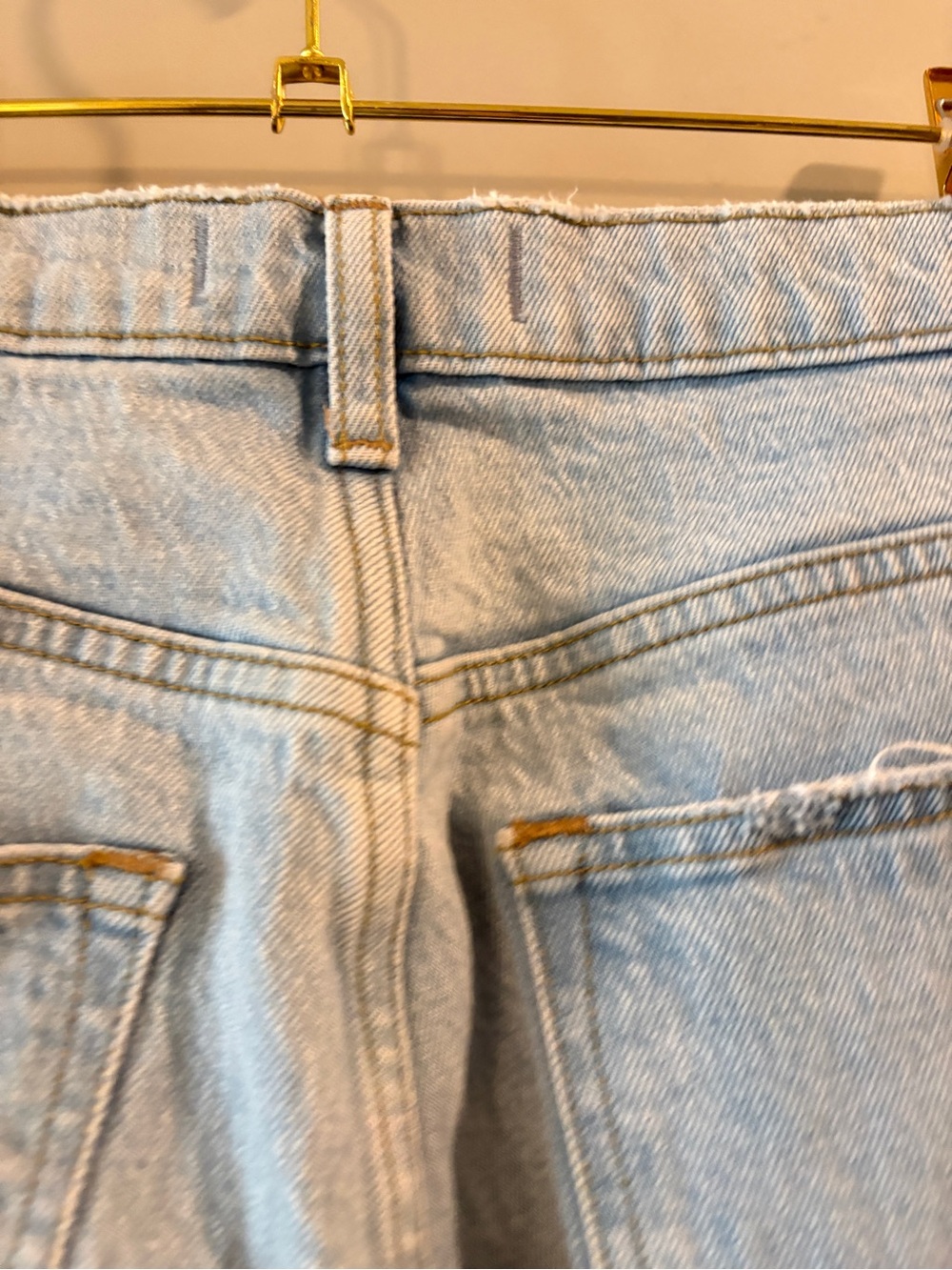 Abercrombie & Fitch 90s Straight Ultra High Rise Light Wash Side Slit Hem 16 - Picture 11 of 15